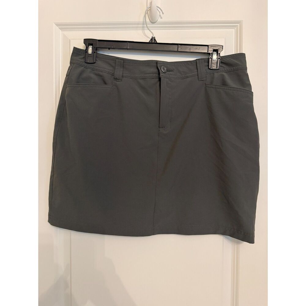 Eddie Bauer Adventurer 2.0 Skort – Women’s Size 12 – Charcoal Gray